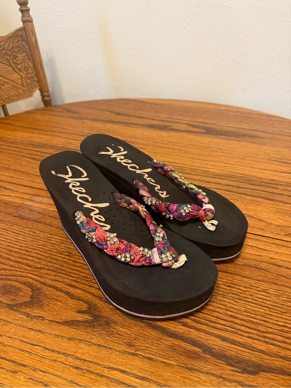 True vintage 1990s y2k Skechers Black Wedges with Floral Braided Straps